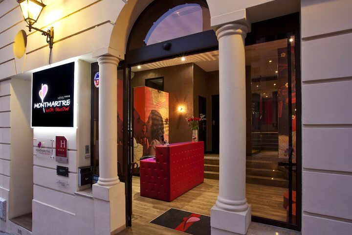 Hotel 74 of 76