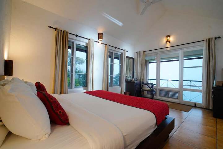 Room 6 of 36