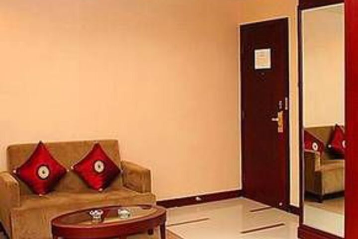 Room 29 of 50