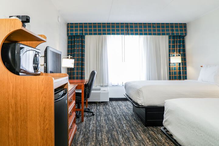 Room 4 of 41