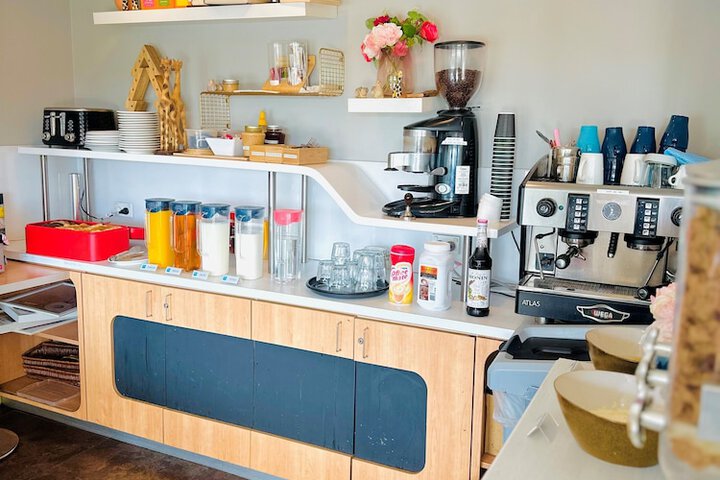 Breakfast/Coffee Service 29 of 52