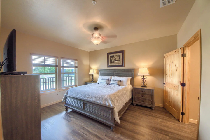 Room 6 of 21