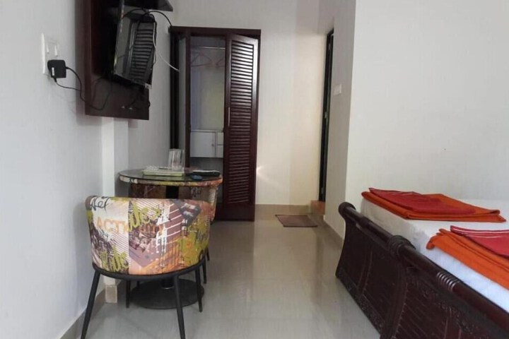 Hotel Interior 9 of 22