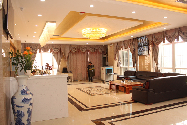 Hotel Interior 13 of 27