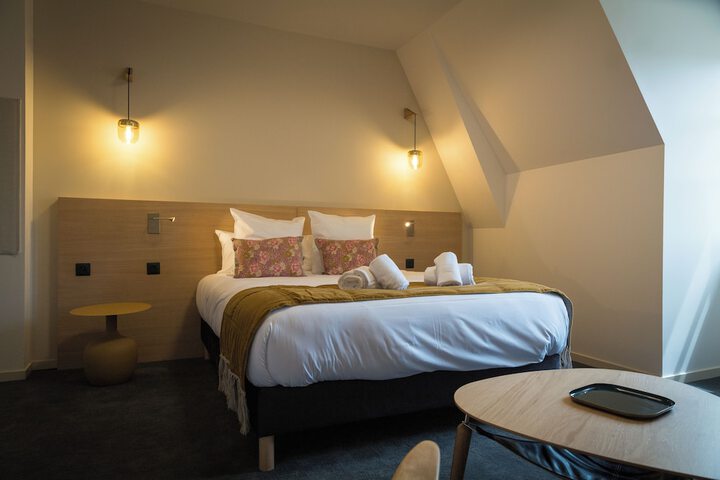 Room 44 of 109