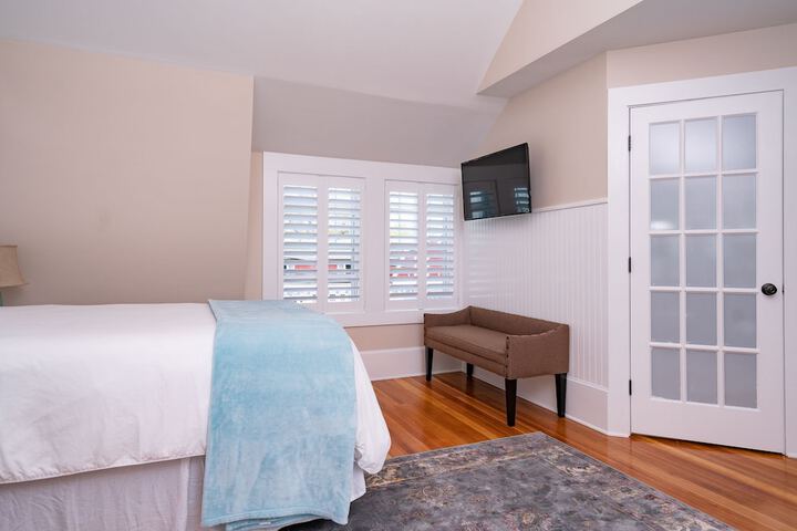 Room 8 of 70