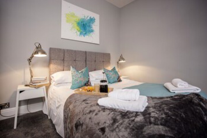 Room 14 of 35
