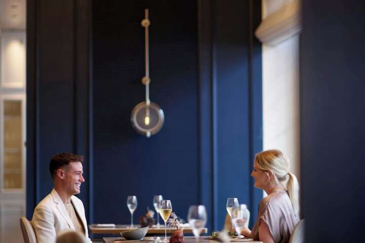 Dining 68 of 98