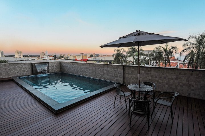 Pool 35 of 70