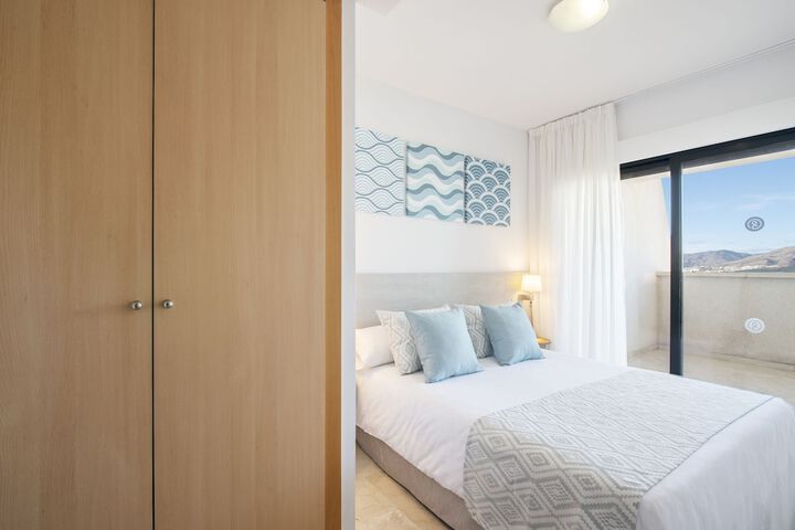 Room 5 of 35