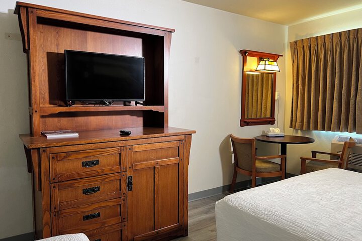 Room 16 of 73