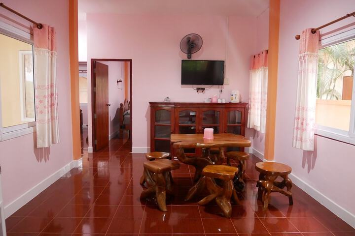 Room 9 of 39