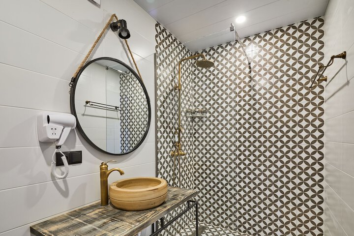 Room 59 of 92
