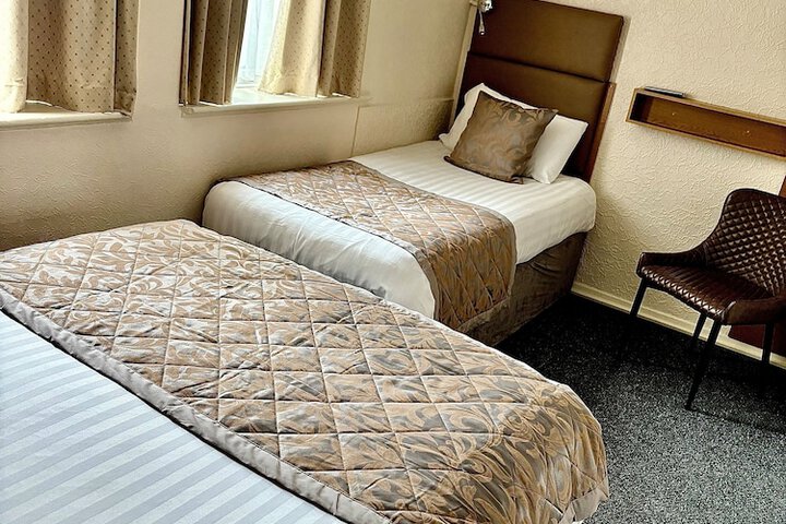Room 27 of 56