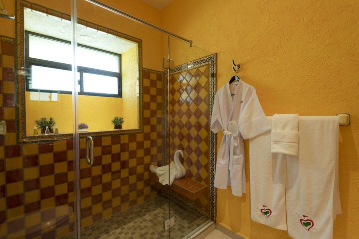 Room 21 of 52