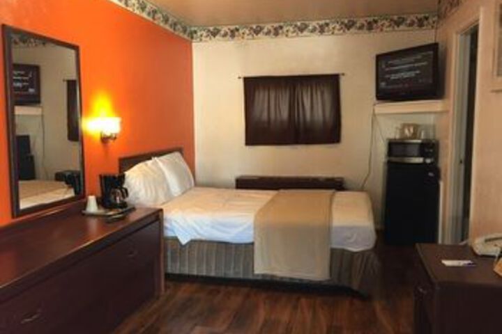 Room 41 of 44