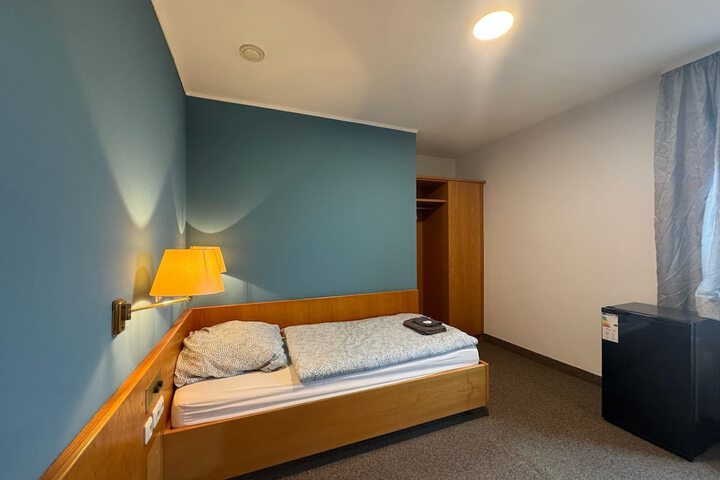 Room 25 of 54