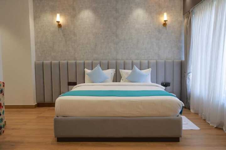 Room 5 of 22