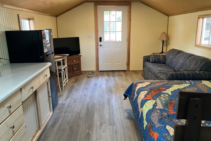 Room 14 of 98