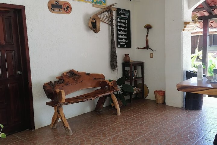 HOTEL ADOQUIN