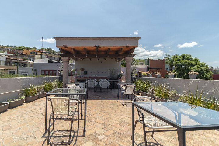 Terrace/Patio 146 of 148