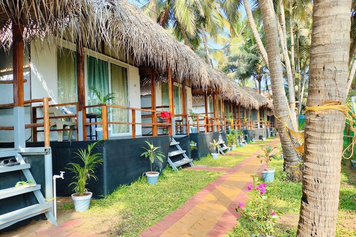 Agonda Beach Chalets