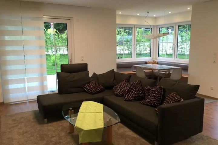 guest_rooms