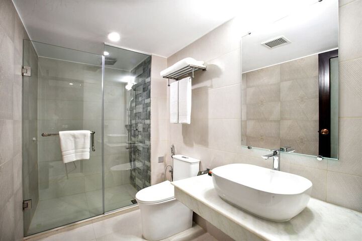 Room 15 of 20