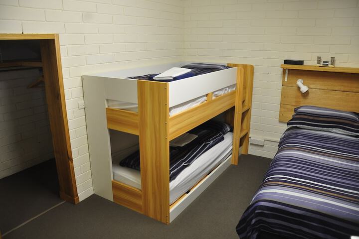 Room 19 of 44
