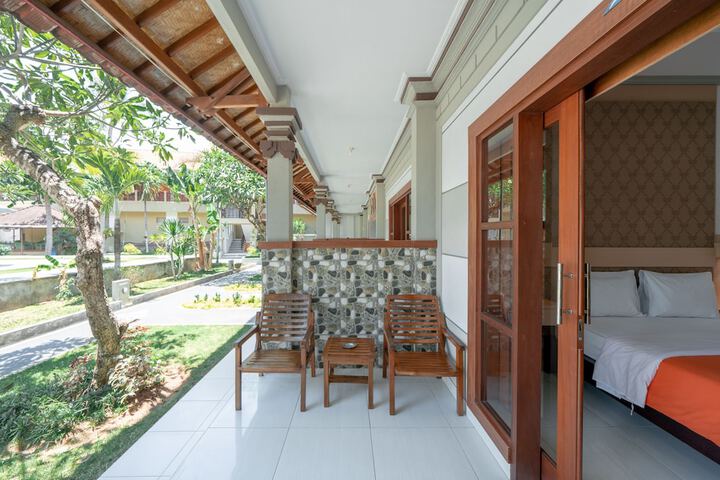 Terrace/Patio 50 of 57