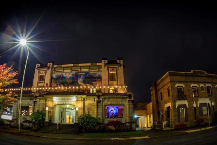 Front of property - evening/night