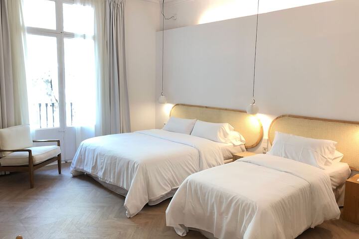 Room 17 of 61