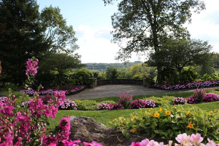 Hotel Exterior 76 of 89