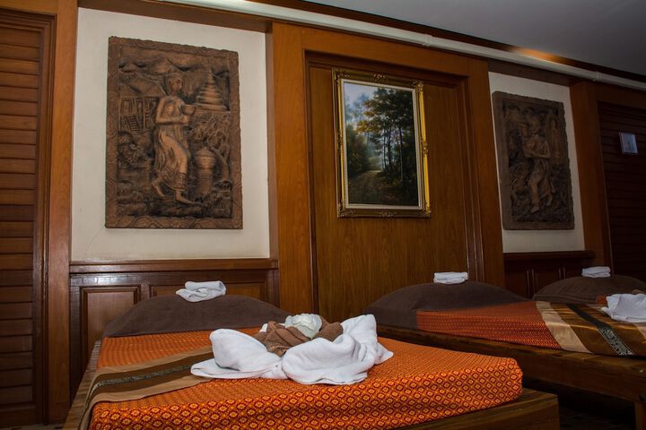 Room 16 of 23