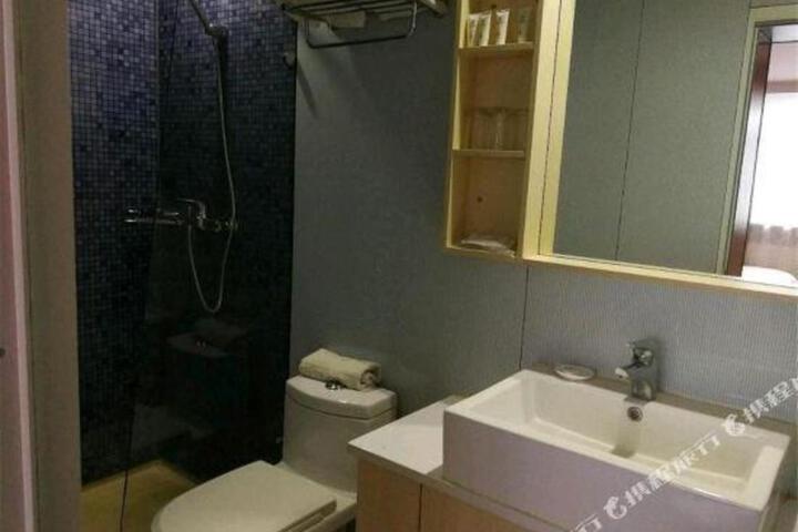 Ripple Hotel (Gaoping Danhe Road)