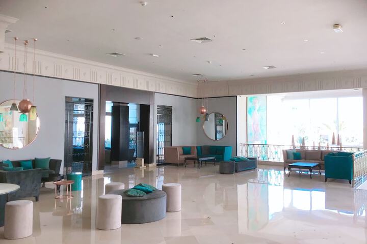 Hotel Interior 9 of 153
