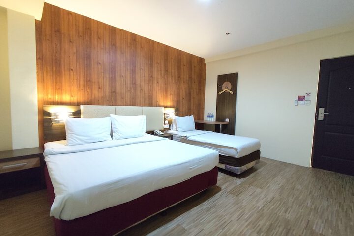 Room 21 of 36