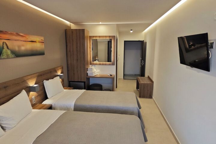 Room 13 of 58