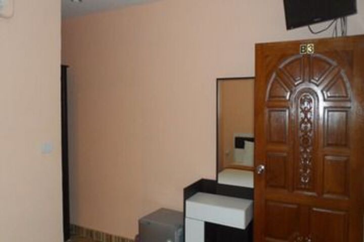 Room 53 of 56