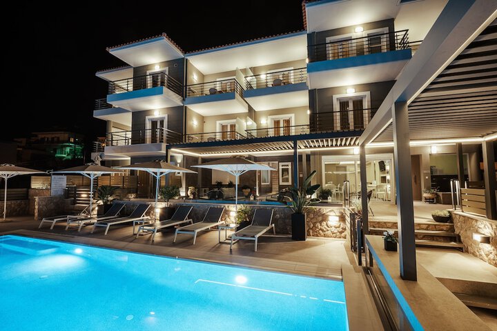 Andrews Luxury Residence