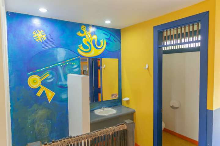 Room 45 of 63