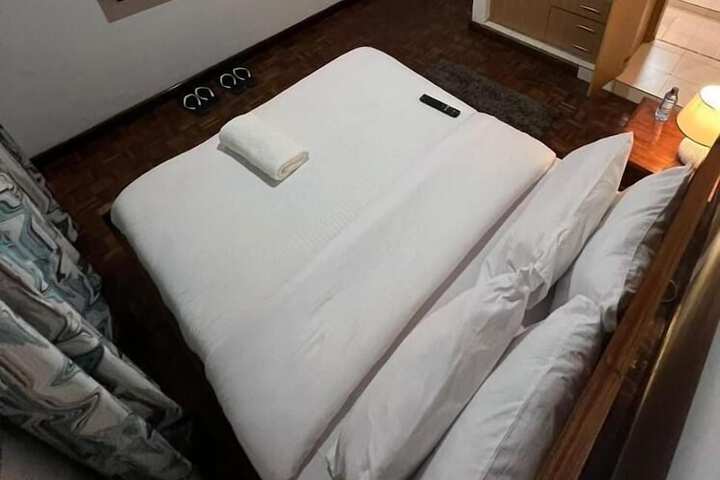 Room 9 of 27