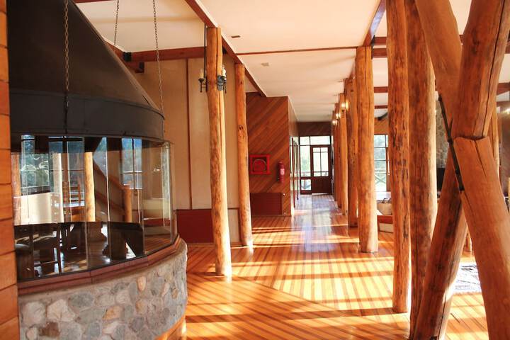 Hotel 2 of 84
