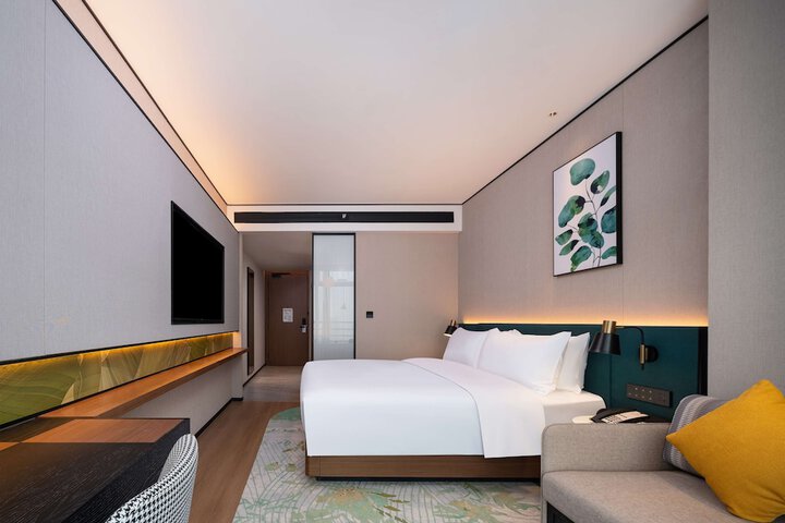 Room 12 of 88