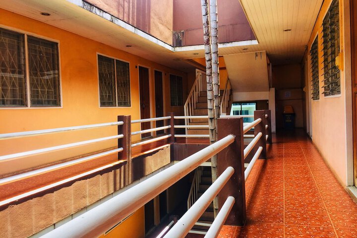 Hotel 80 of 81