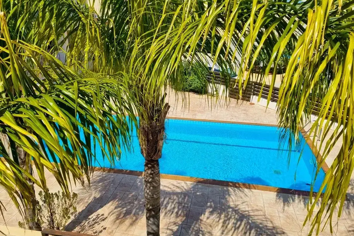 Pool 9 of 13
