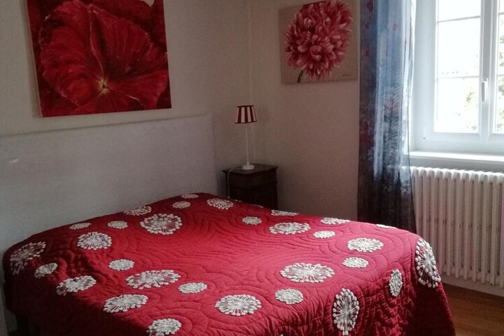 Room 7 of 49