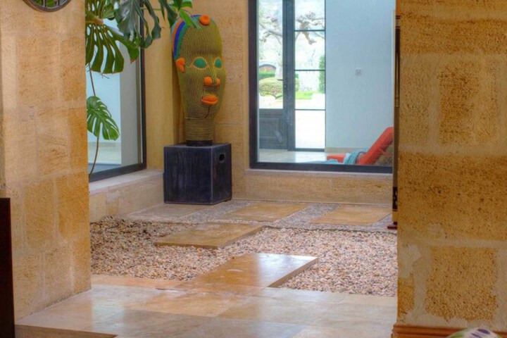 Hotel Interior 76 of 89