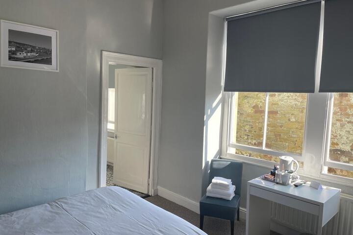 Room 18 of 47