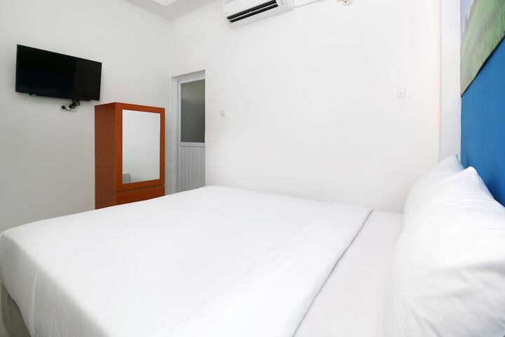Room 9 of 55